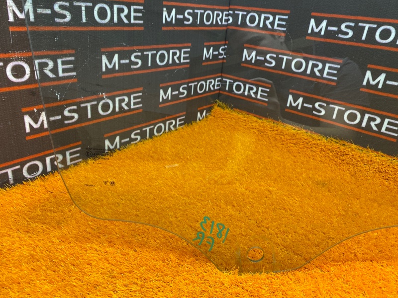 Стекло боковое, 1920 рублей, Красноярск