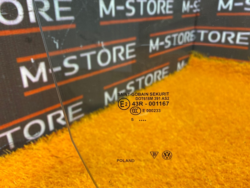 Стекло боковое, 1920 рублей, Красноярск