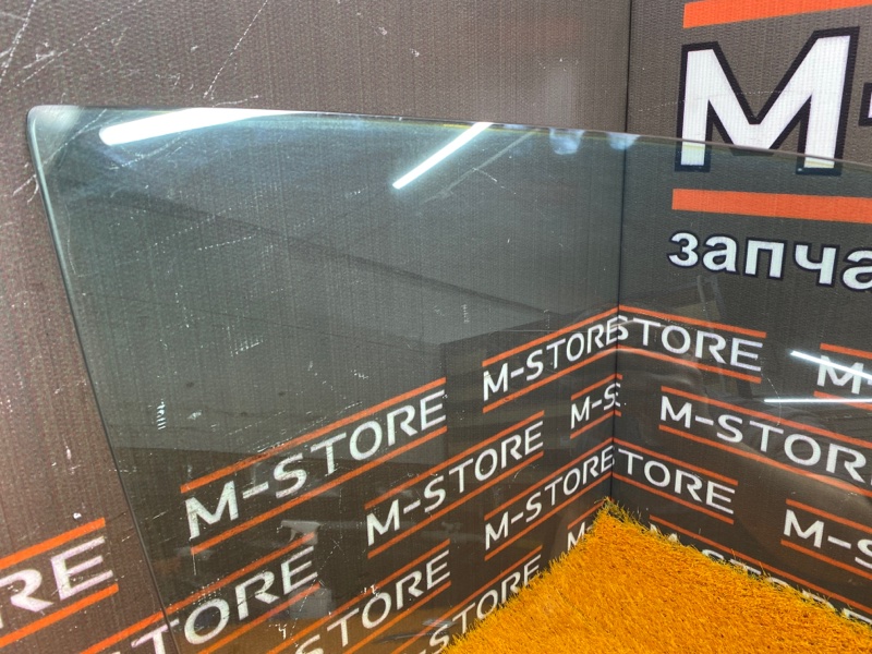 Стекло боковое, 670 рублей, Красноярск