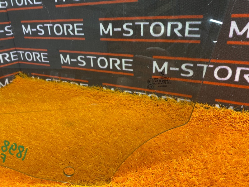 Стекло боковое, 600 рублей, Красноярск