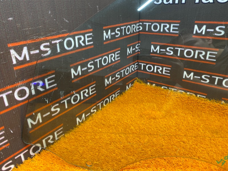 Стекло боковое, 600 рублей, Красноярск