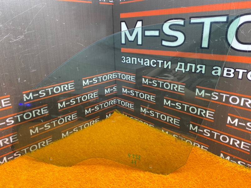 Стекло боковое, 600 рублей, Красноярск