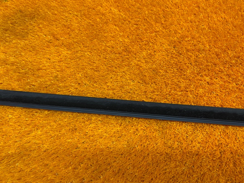 Молдинг стекла внешний, 670 рублей, Красноярск