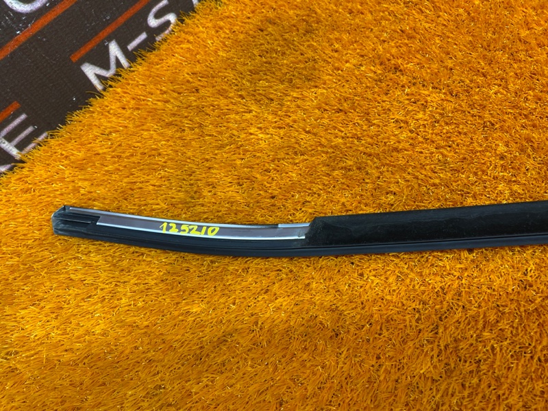 Молдинг стекла внешний, 670 рублей, Красноярск