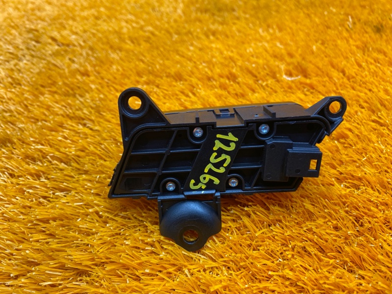 Кнопка центрального замка, 500 рублей, Красноярск