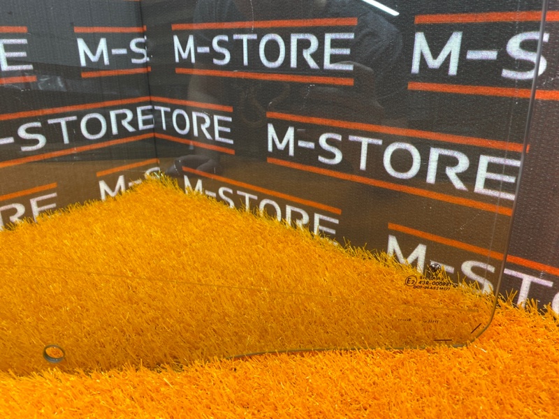 Стекло боковое, 540 рублей, Красноярск