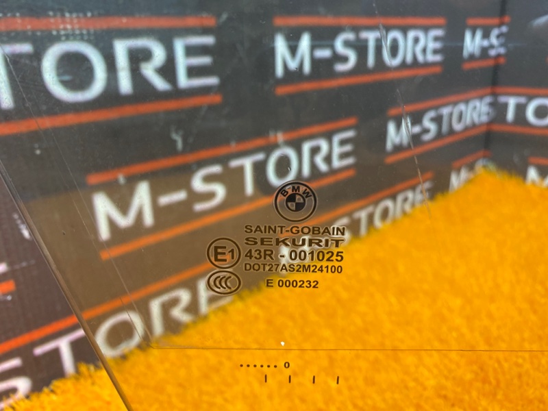 Стекло боковое, 500 рублей, Красноярск