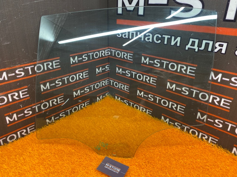 Стекло боковое, 600 рублей, Красноярск