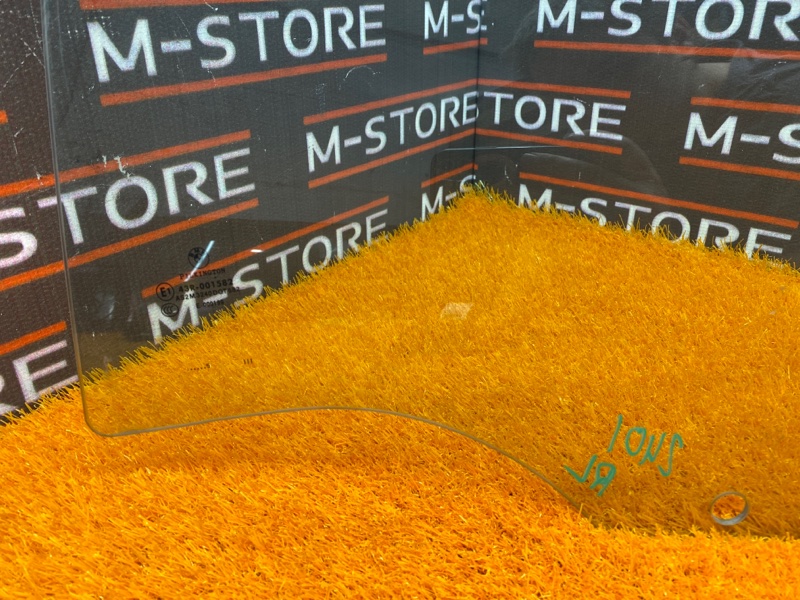 Стекло боковое, 600 рублей, Красноярск