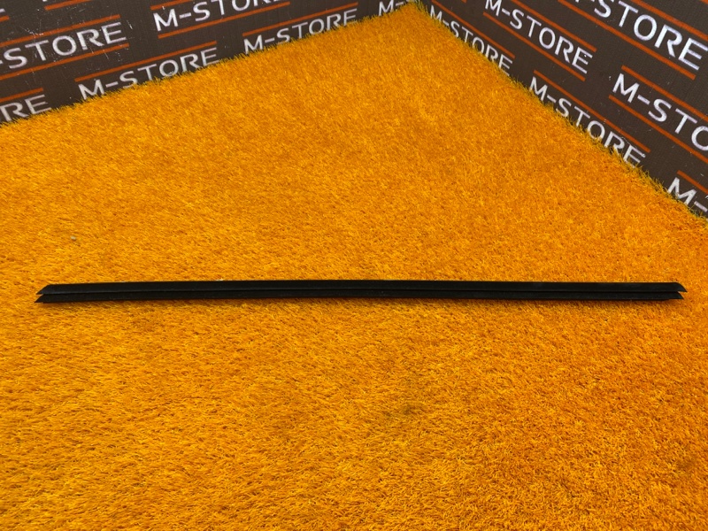 уплотнитель стекла двери, 340 рублей, Красноярск