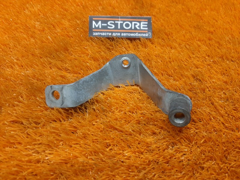 кронштейн, 300 рублей, Красноярск