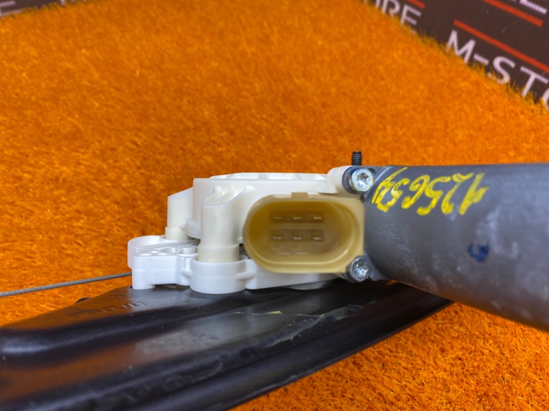 стеклоподъемник, 930 рублей, Красноярск