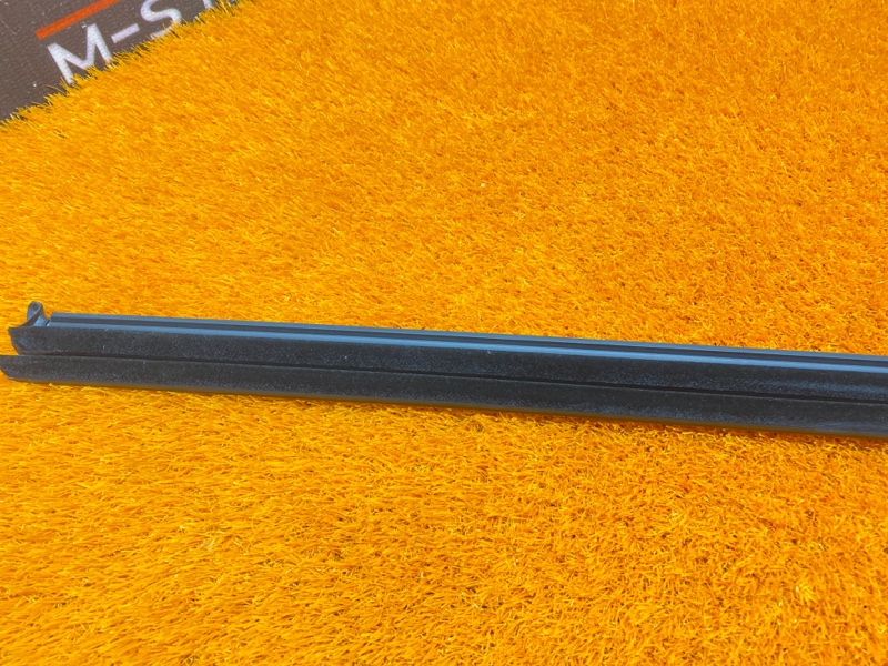 уплотнитель стекла двери, 340 рублей, Красноярск