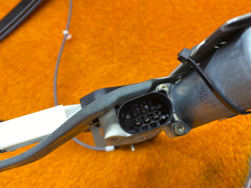 стеклоподъемник, 3230 рублей, Красноярск