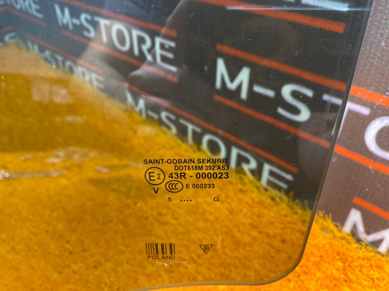 Стекло боковое, 850 рублей, Красноярск