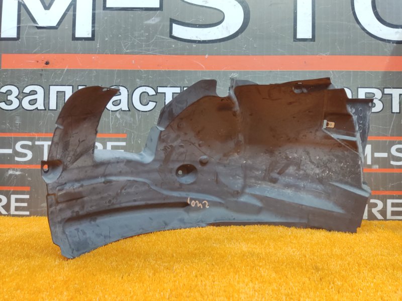 подкрылок, 600 рублей, Красноярск