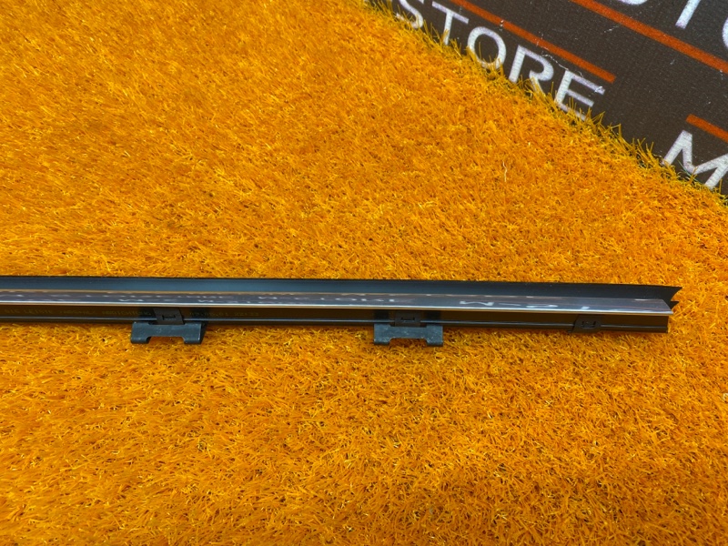 уплотнитель стекла двери, 380 рублей, Красноярск