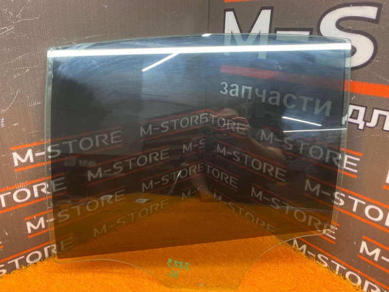 Стекло боковое, 980 рублей, Красноярск