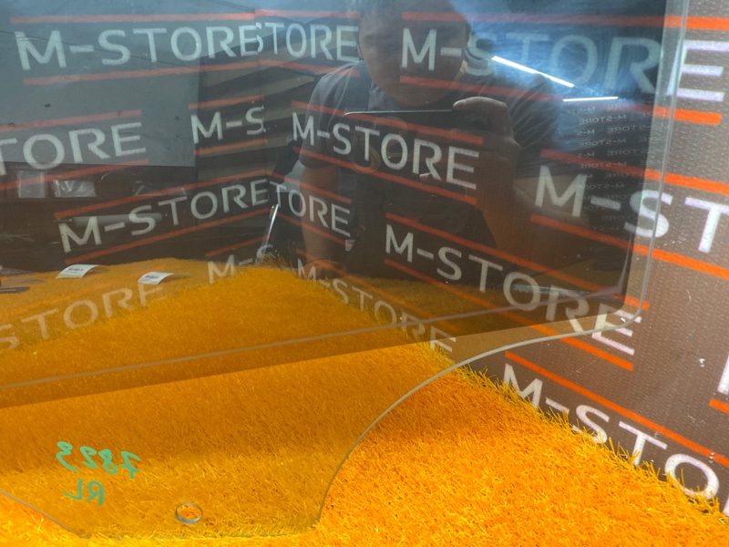 Стекло боковое, 980 рублей, Красноярск