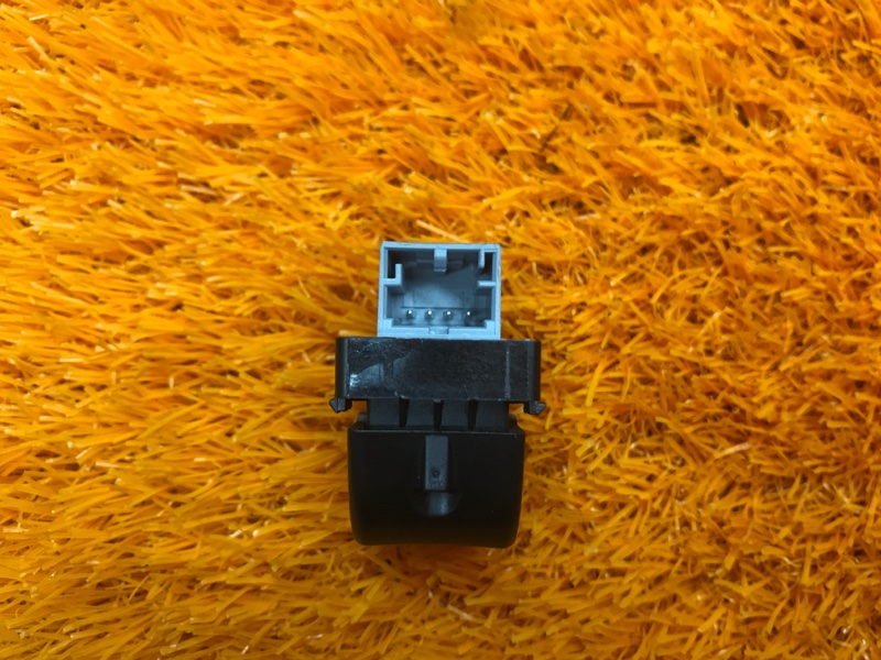 кнопка стеклоподъемника, 200 рублей, Красноярск