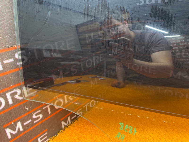 Стекло боковое, 600 рублей, Красноярск