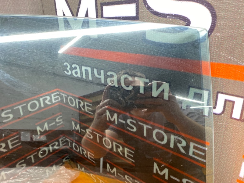 Стекло боковое, 980 рублей, Красноярск