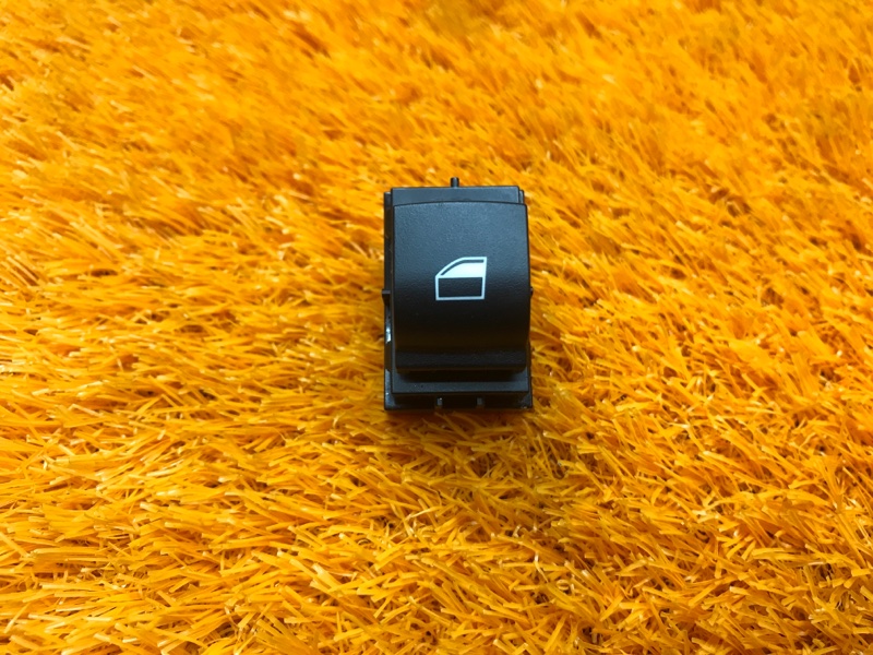 кнопка стеклоподъемника, 200 рублей, Красноярск