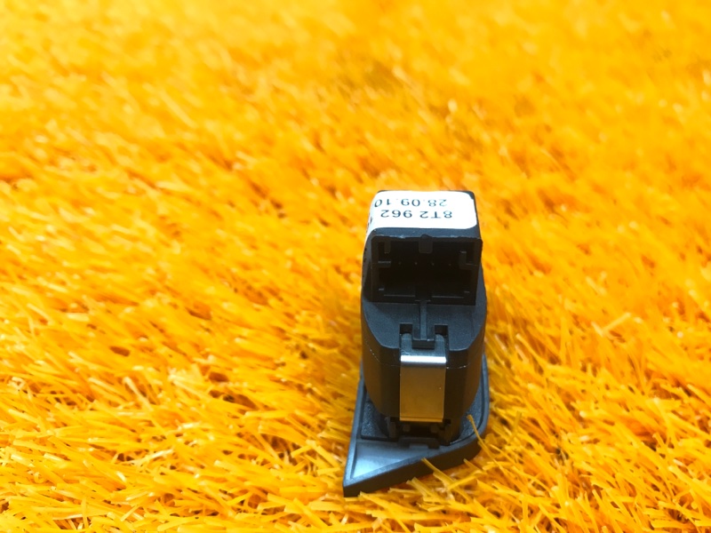 Кнопка центрального замка, 350 рублей, Красноярск