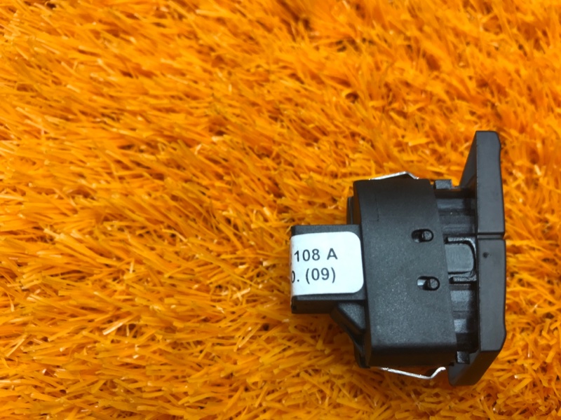 Кнопка центрального замка, 350 рублей, Красноярск