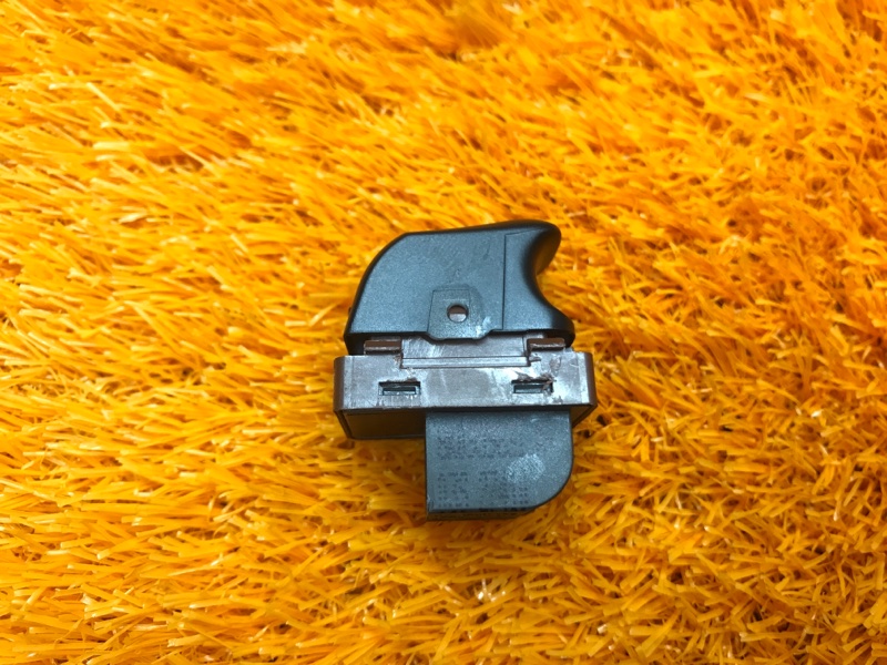 Кнопка открывания багажника, 350 рублей, Красноярск