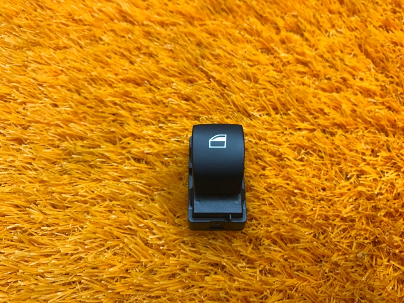 кнопка стеклоподъемника, 300 рублей, Красноярск