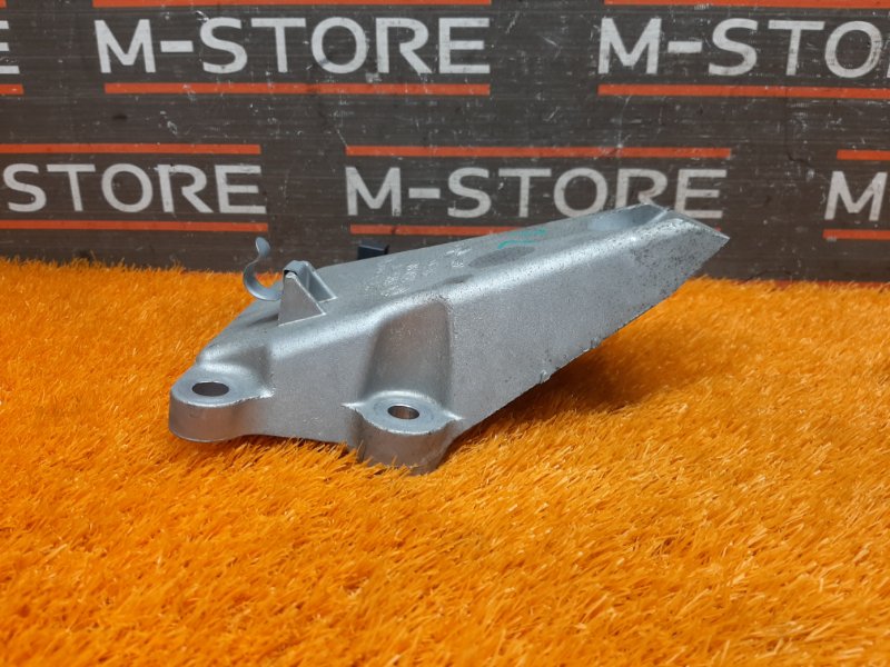 Кронштейн подушки двигателя, 970 рублей, Красноярск