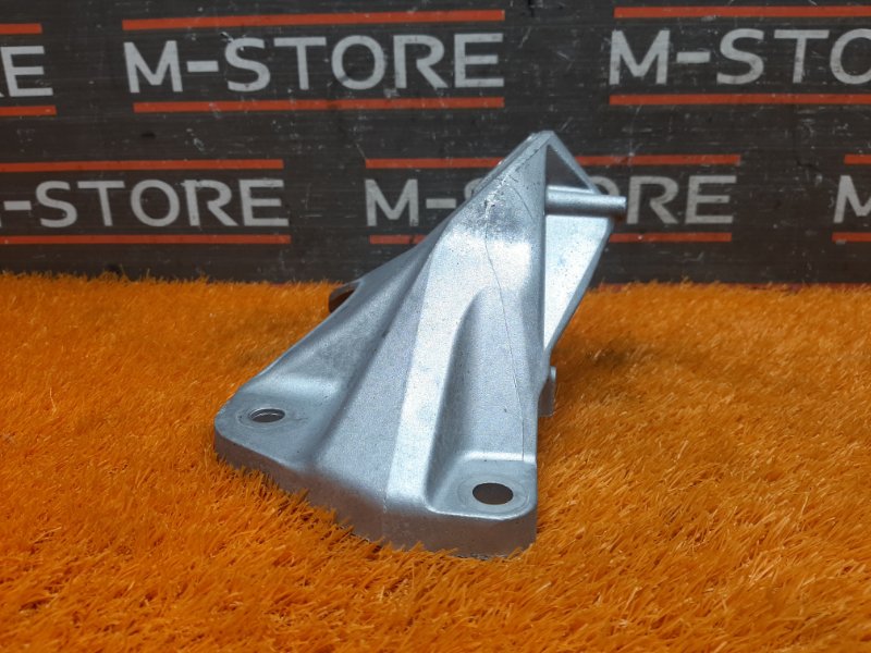 Кронштейн подушки двигателя, 1820 рублей, Красноярск