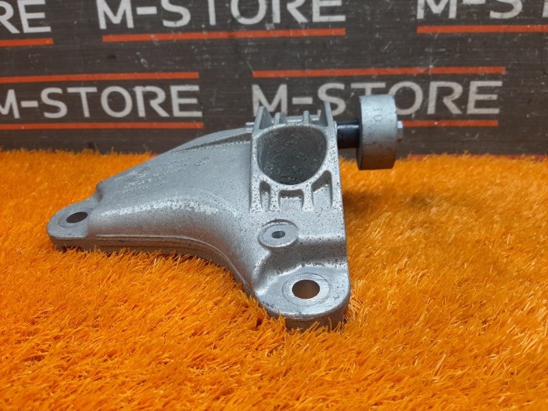 Кронштейн подушки двигателя, 1820 рублей, Красноярск