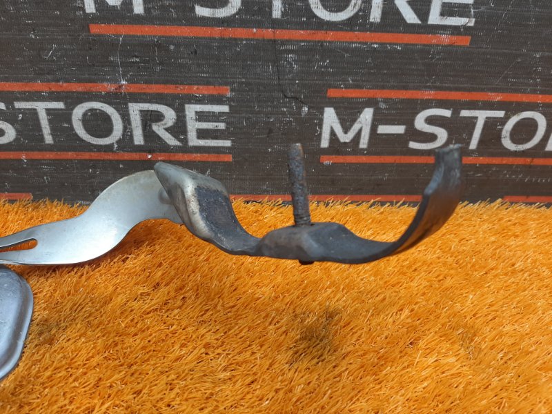 кронштейн глушителя, 630 рублей, Красноярск