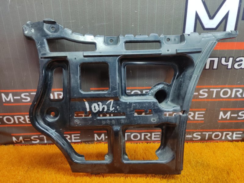 крепление бампера, 500 рублей, Красноярск