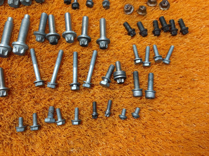 Болты и гайки ДВС, 750 рублей, Красноярск