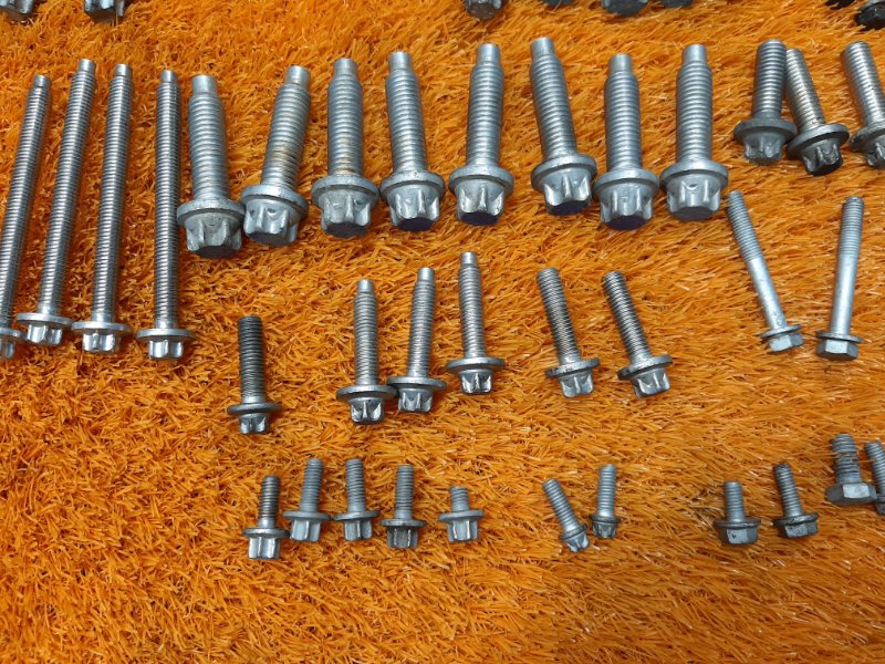 Болты и гайки ДВС, 750 рублей, Красноярск