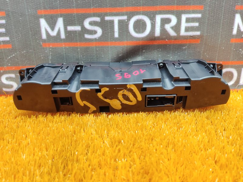 блок управления климат-контролем, 2770 рублей, Красноярск