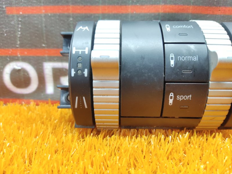 Кнопка управления подвеской, 980 рублей, Красноярск