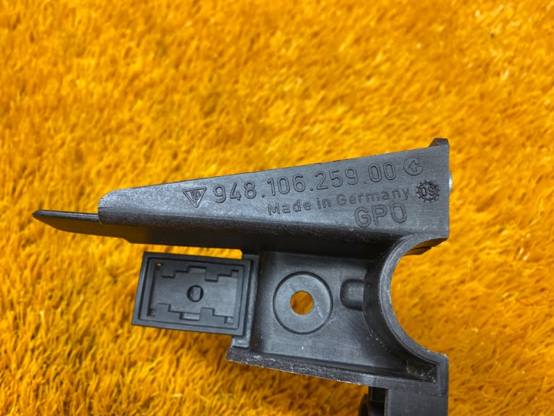 Кронштейн трубки системы охлаждения, 300 рублей, Красноярск