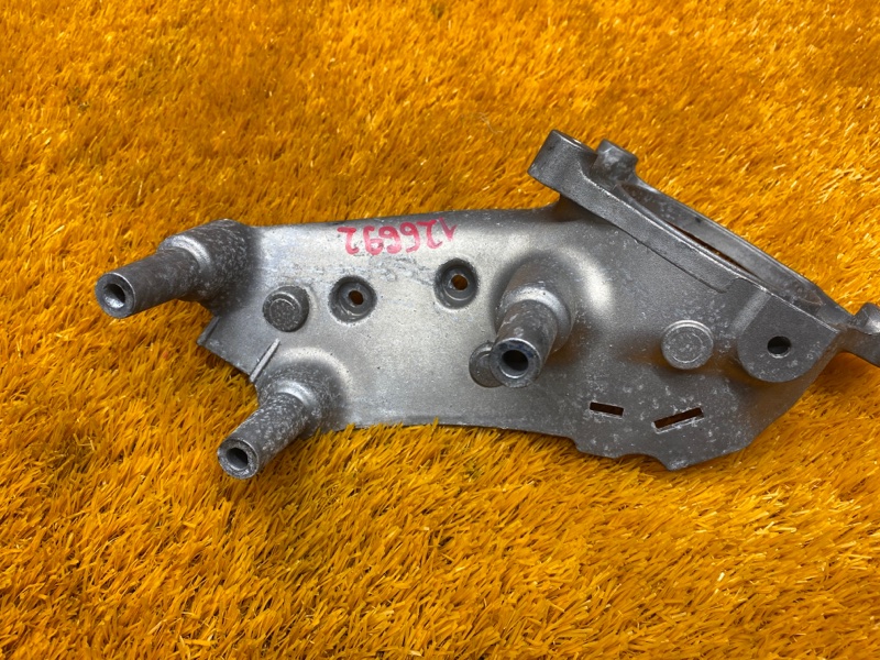 кронштейн насоса продувки катализатора, 340 рублей, Красноярск