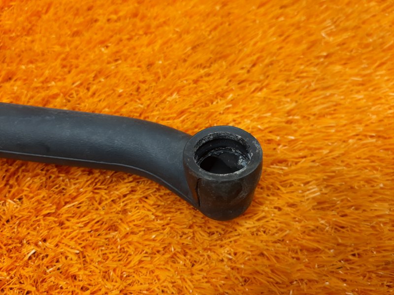 Патрубок картерных газов, 300 рублей, Красноярск