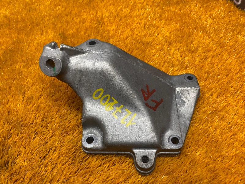 Кронштейн подушки двигателя, 930 рублей, Красноярск