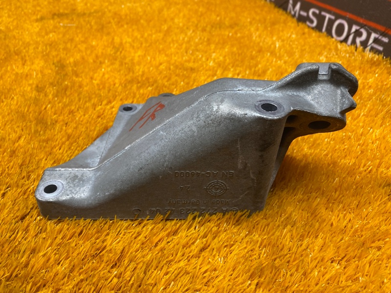 Кронштейн подушки двигателя, 930 рублей, Красноярск