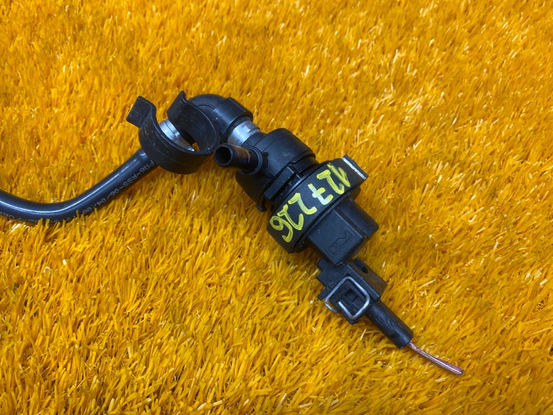 Клапан вентиляции топливного бака, 350 рублей, Красноярск