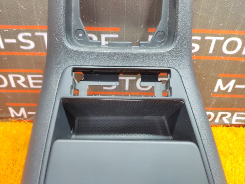 Консоль между сидений, 670 рублей, Красноярск