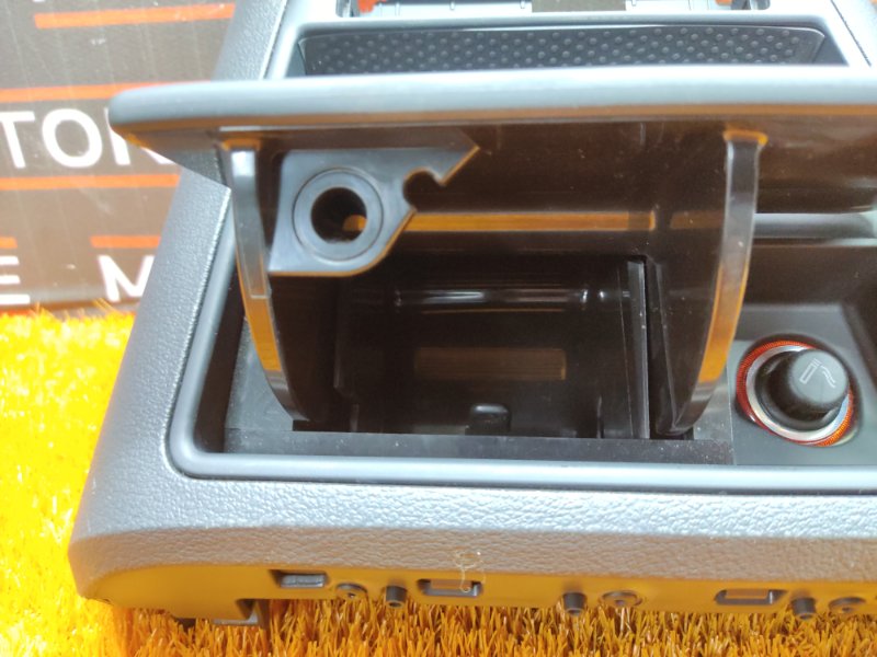 Консоль между сидений, 670 рублей, Красноярск