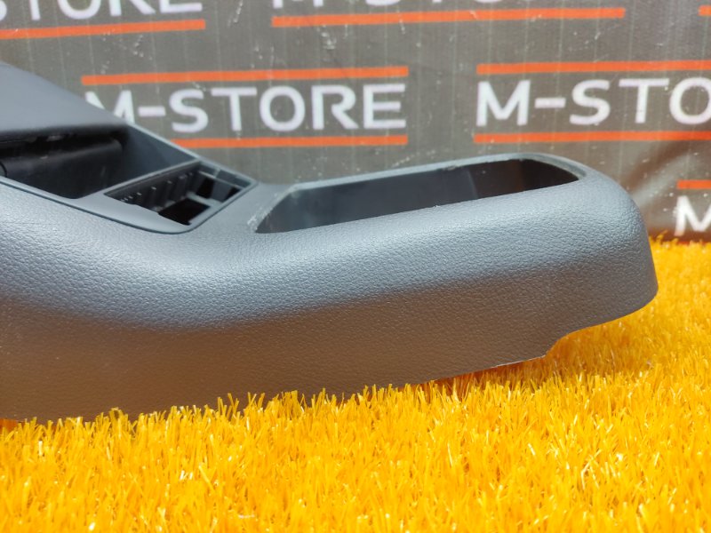 Консоль между сидений, 670 рублей, Красноярск