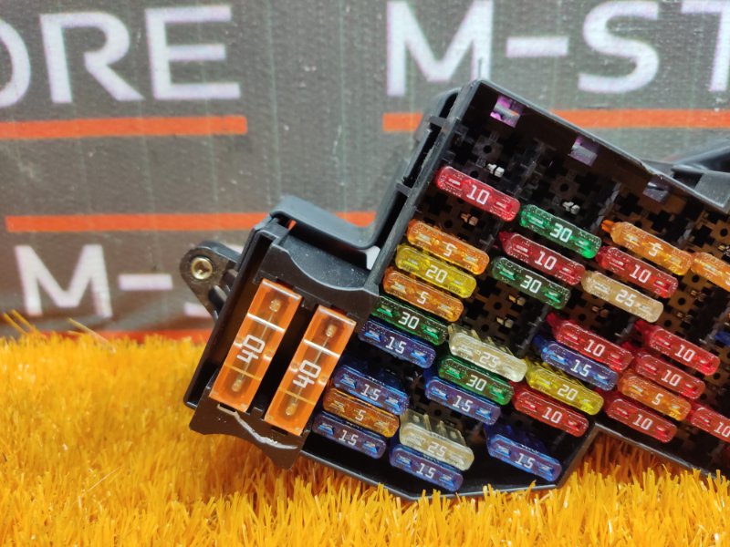 блок предохранителей, 400 рублей, Красноярск